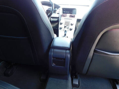 2016 Volvo XC60 T5 Drive-E