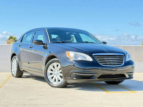2012 Chrysler 200 Touring