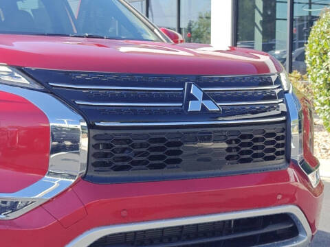 2025 Mitsubishi Outlander PHEV SEL