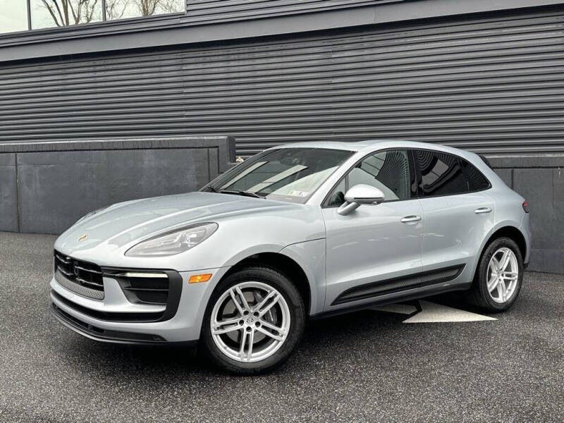 2025 Porsche Macan