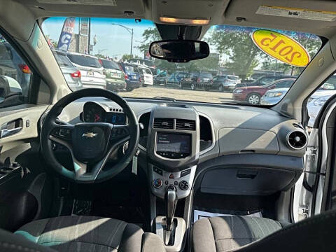 2015 Chevrolet Sonic LT Auto