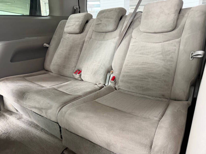 2017 Nissan Quest S