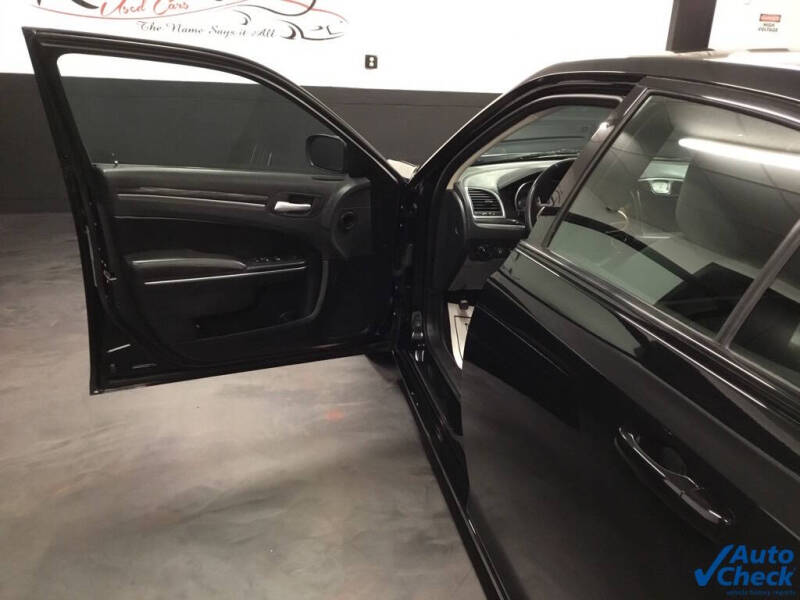 2018 Chrysler 300 Touring