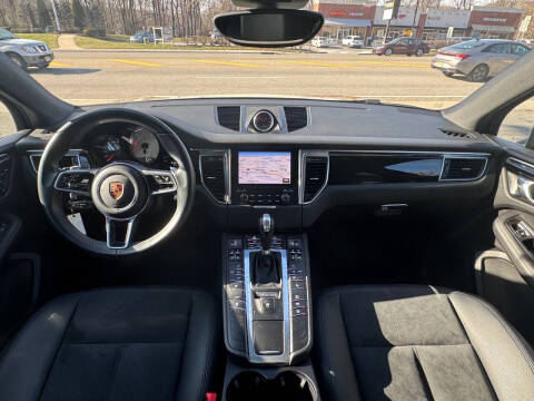 2017 Porsche Macan S