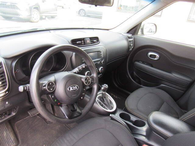 2016 Kia Soul +