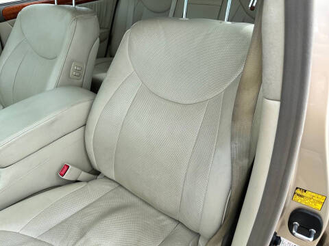 2005 Lexus LS 430