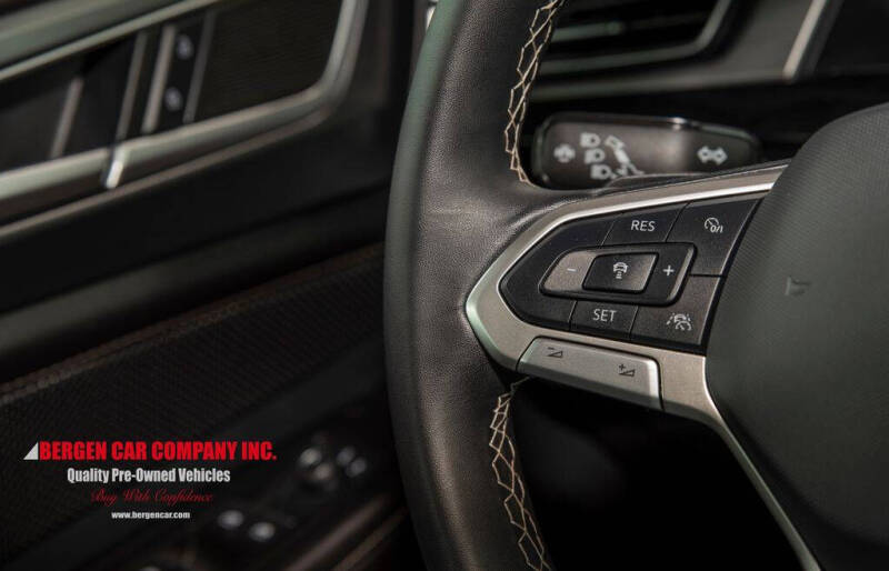 2024 Volkswagen Atlas Cross Sport SE 4Motion