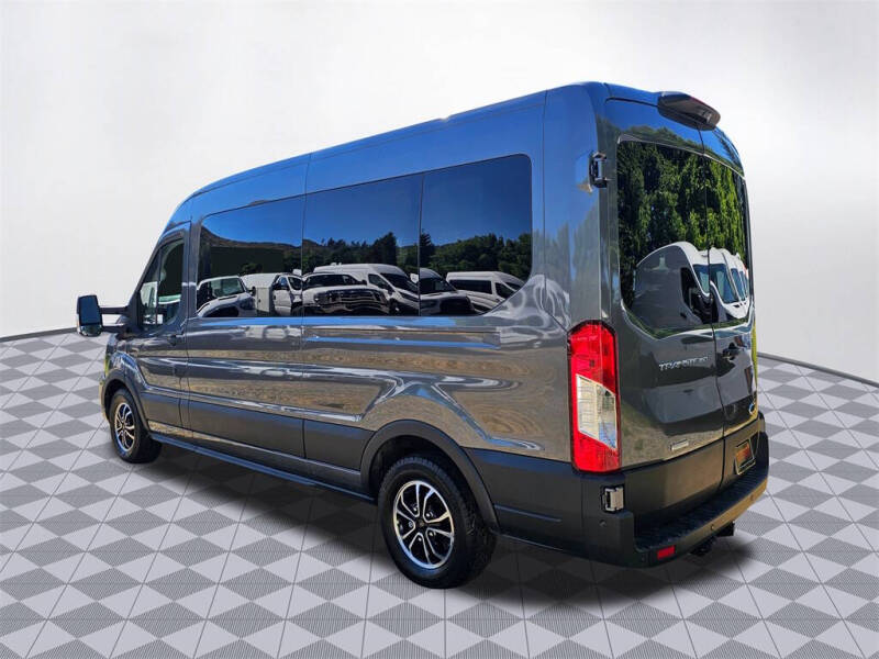 2025 Ford Transit 350 XLT