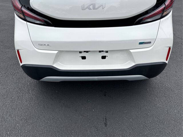2023 Kia Soul EX
