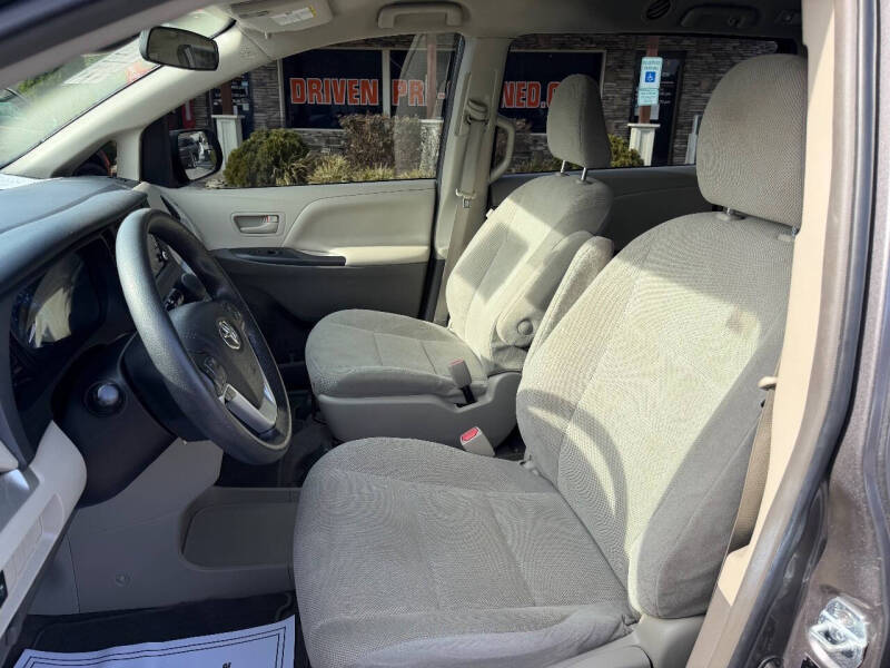 2018 Toyota Sienna L 7-Passenger