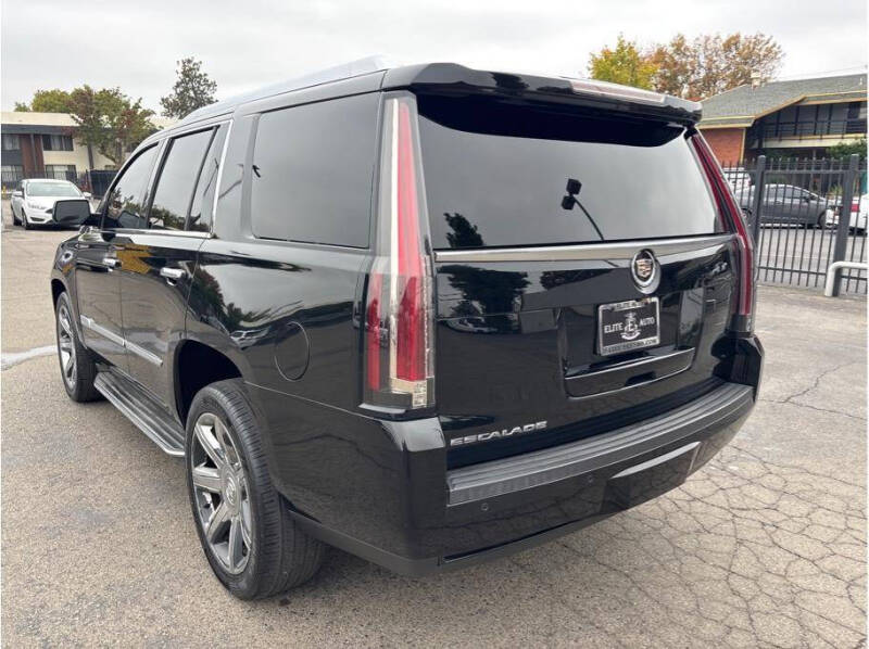 2015 Cadillac Escalade Luxury