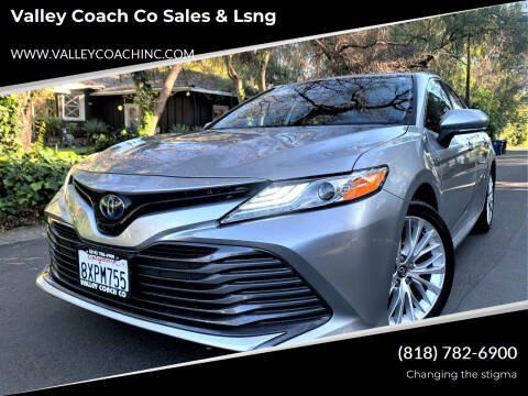 2020 Toyota Camry Hybrid for sale at Valley Coach Co Sales & Leasing in Van Nuys CA