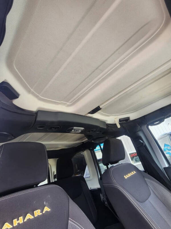 2013 Jeep Wrangler Unlimited Sahara