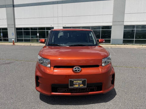 2012 Scion xB Release Series 9.0