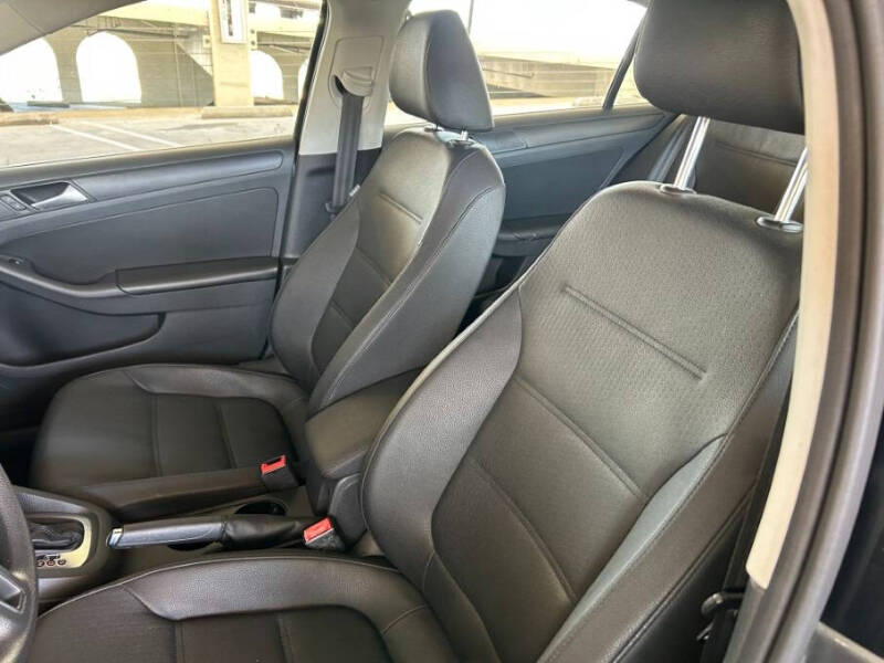 2012 Volkswagen Jetta SE