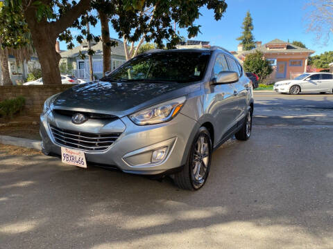 2015 Hyundai Tucson for sale at Road Runner Motors in San Leandro CA