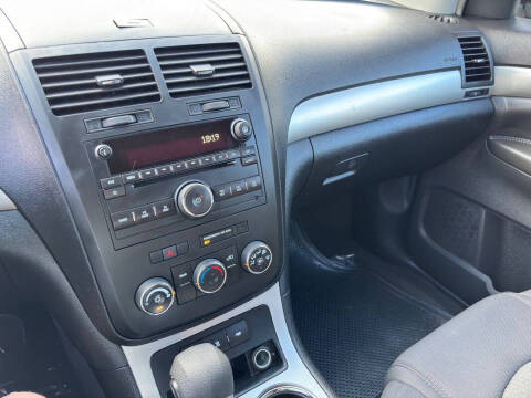 2009 Saturn Outlook XE