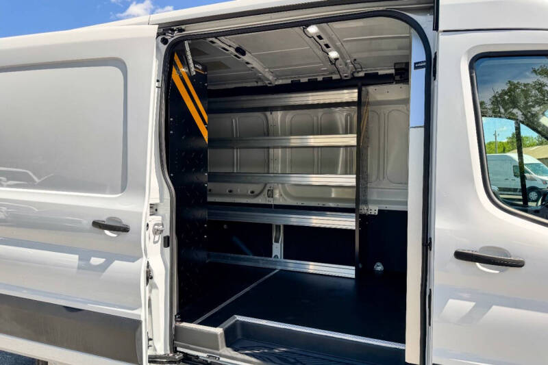2023 Ford E-Transit 350
