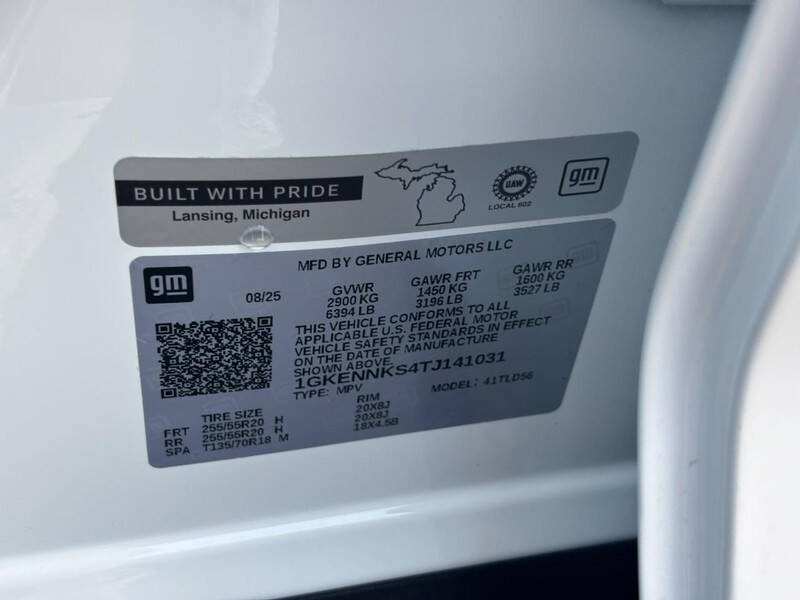 2026 GMC Acadia Elevation