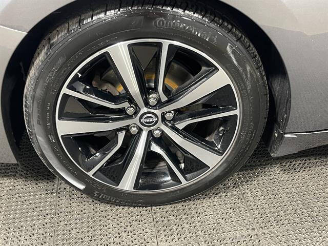 2023 Nissan Maxima