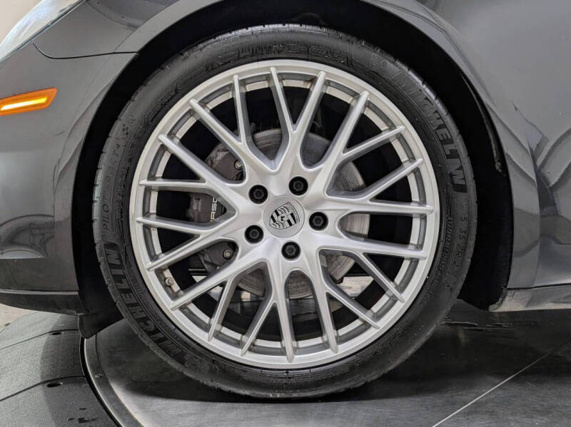 2020 Porsche Panamera