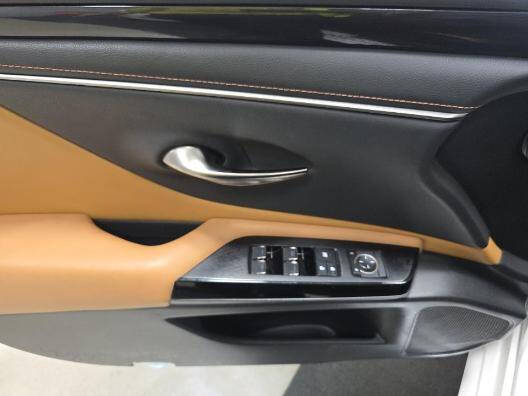2023 Lexus ES 350