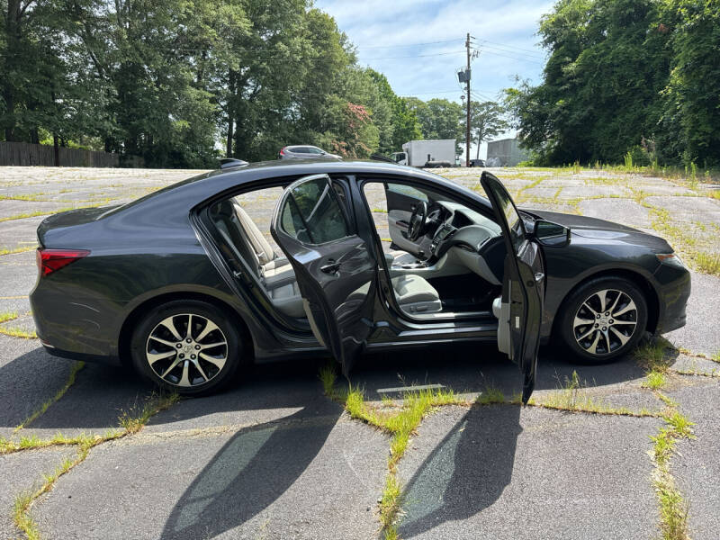 2015 Acura TLX Base photo 21