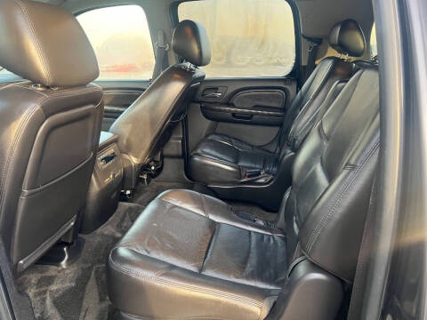 2010 GMC Yukon XL Denali