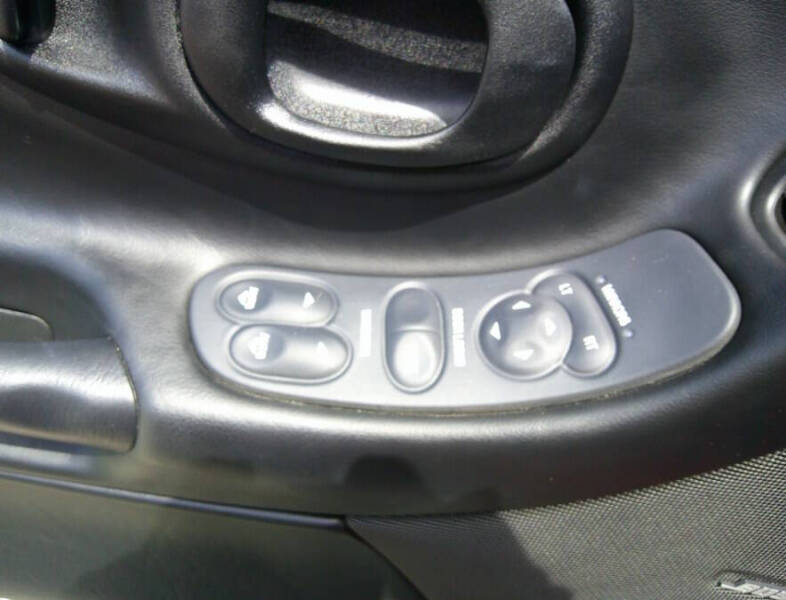 2004 Chevrolet Corvette