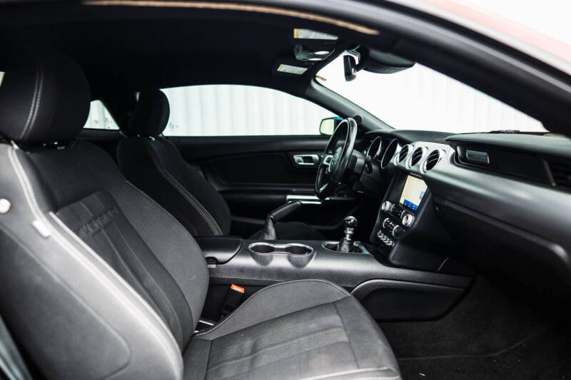2023 Ford Mustang