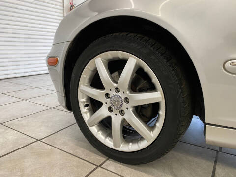 2004 Mercedes-Benz C-Class C 230 Kompressor