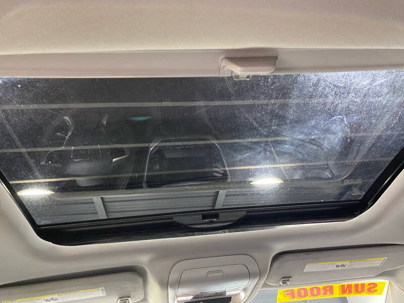 2017 GMC Acadia SLE-2