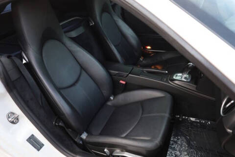 2011 Porsche Cayman