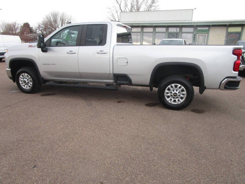 2022 Chevrolet Silverado 2500HD LT's photo
