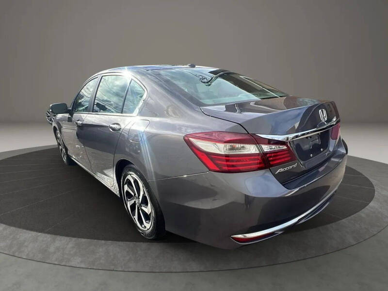 2017 Honda Accord EX-L w/Navi w/Honda Sensing