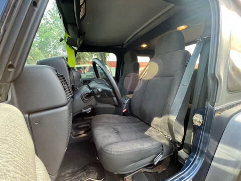 2004 Jeep Wrangler X