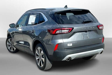 2023 Ford Escape Platinum