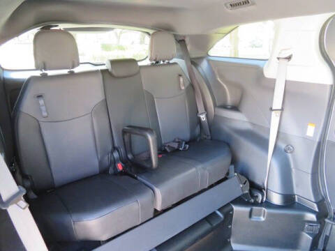 2023 Toyota Sienna XSE 7-Passenger