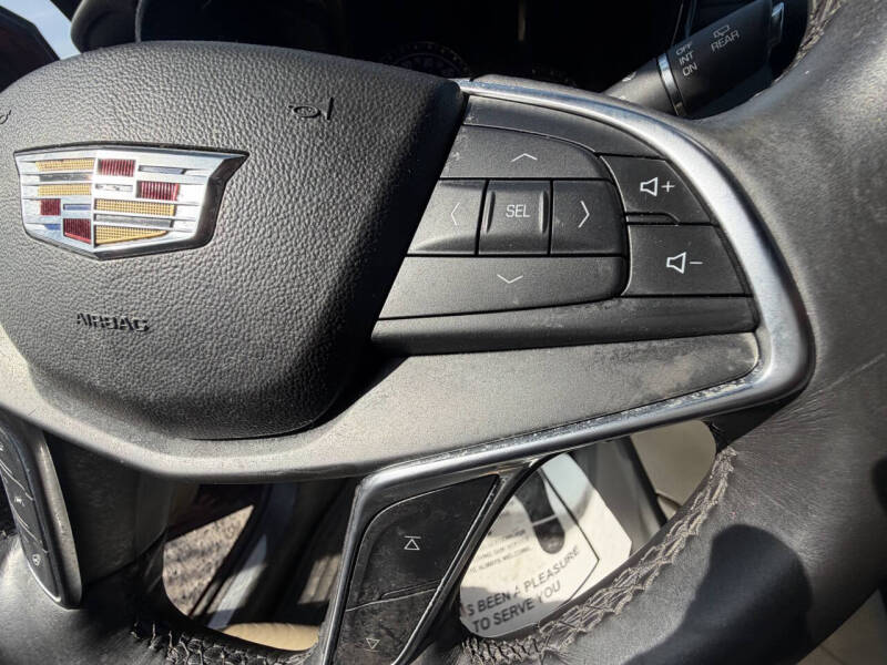 2018 Cadillac XT5 Luxury
