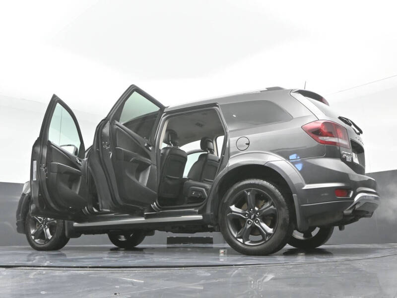 2019 Dodge Journey Crossroad