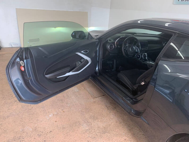 2022 Chevrolet Camaro LS