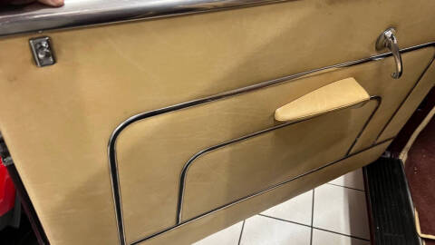 1948 Packard Victoria Super 8