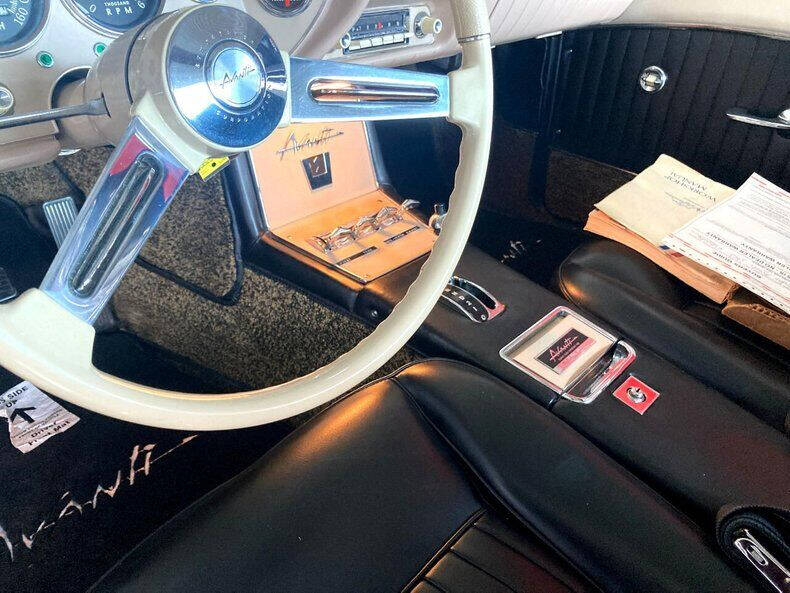 1963 Studebaker Avanti