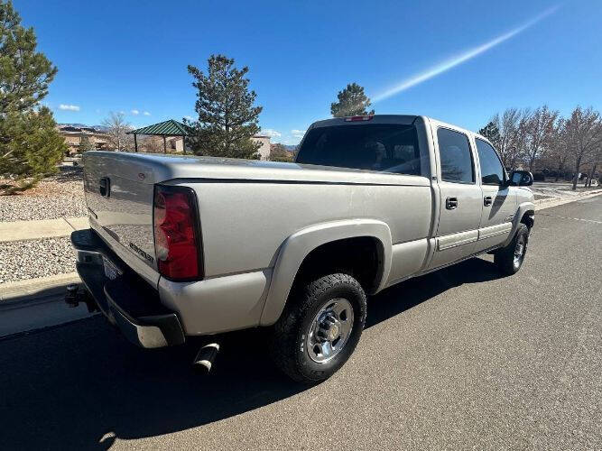 2005 Chevrolet Silverado 1500 SS Classic