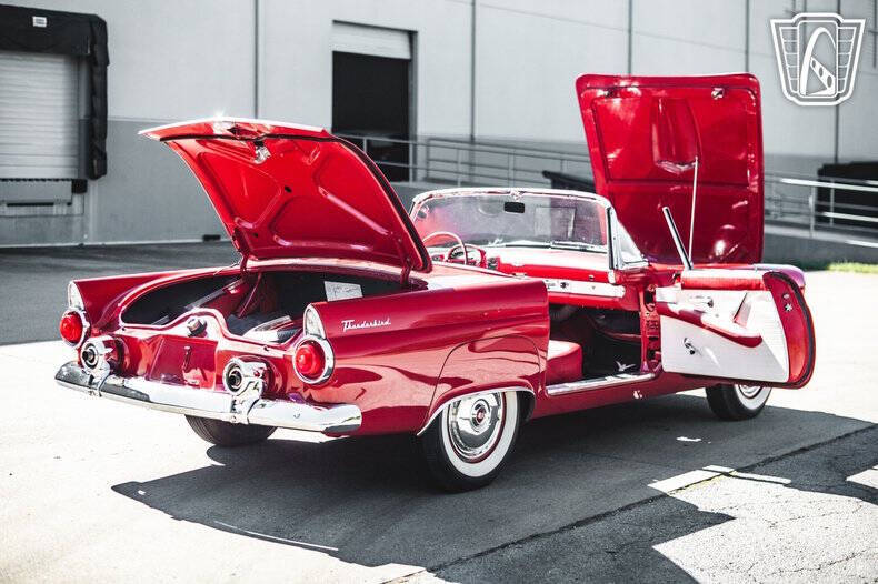1955 Ford Thunderbird