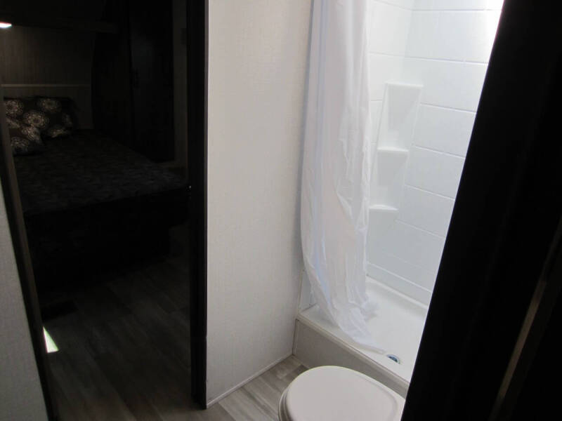 2022 Coachmen by Forest River Clipper Ultra Lite 272RLS