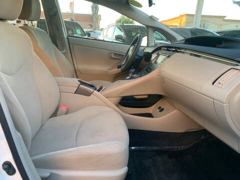 2013 Toyota Prius Two