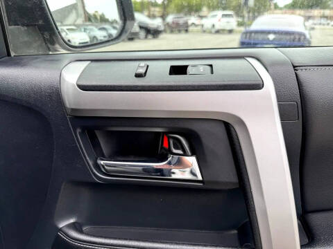 2015 Toyota 4Runner SR5