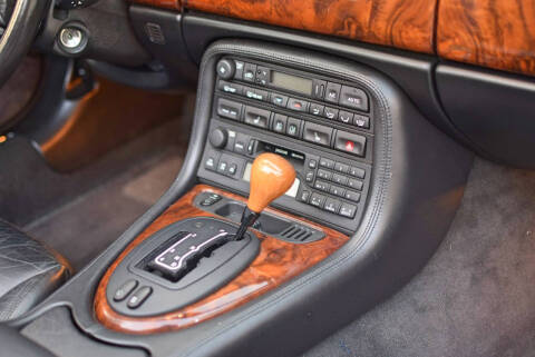 2000 Jaguar XK-Series XK8