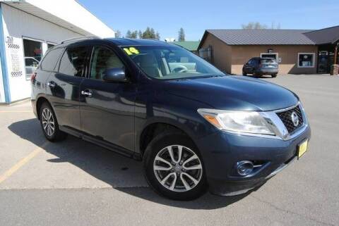 2014 Nissan Pathfinder for sale at Country Value Auto in Colville WA